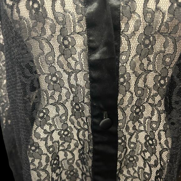 Vintage Victoria’s Secret Gold Label Sheer Lace Blouse/Duster - Picture 6 of 6